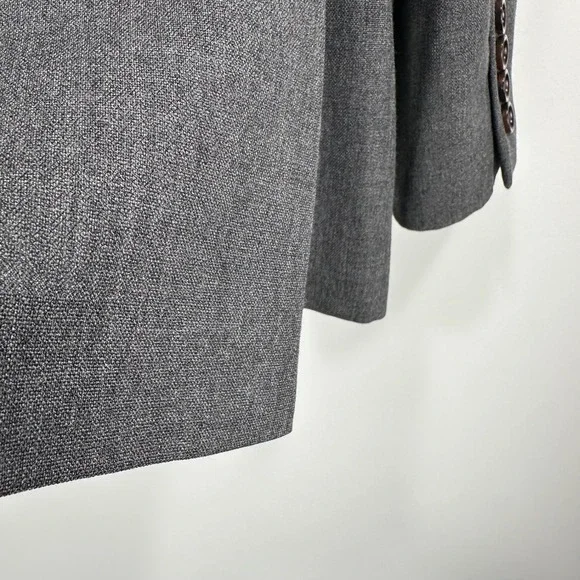 J. Crew Ludlow Traveler Slim Fit Suit Jacket Men 38S Gray Tollegno Italian wool